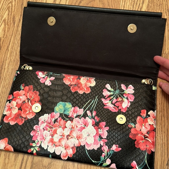 Black Floral Clutch/Purse - Picture 5 of 8